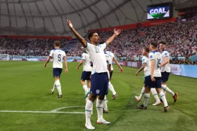 England start the world cup with a victory